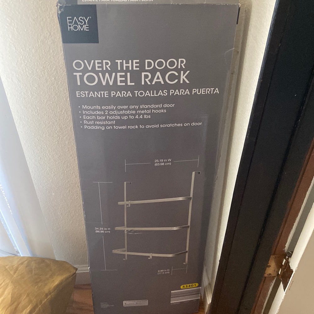 Over the door towel rack